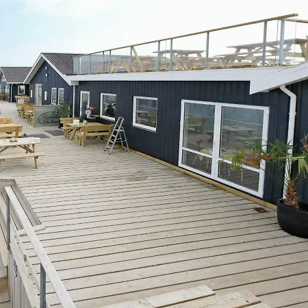 Three-bedroom Holiday In 5 度假居 Vinderup